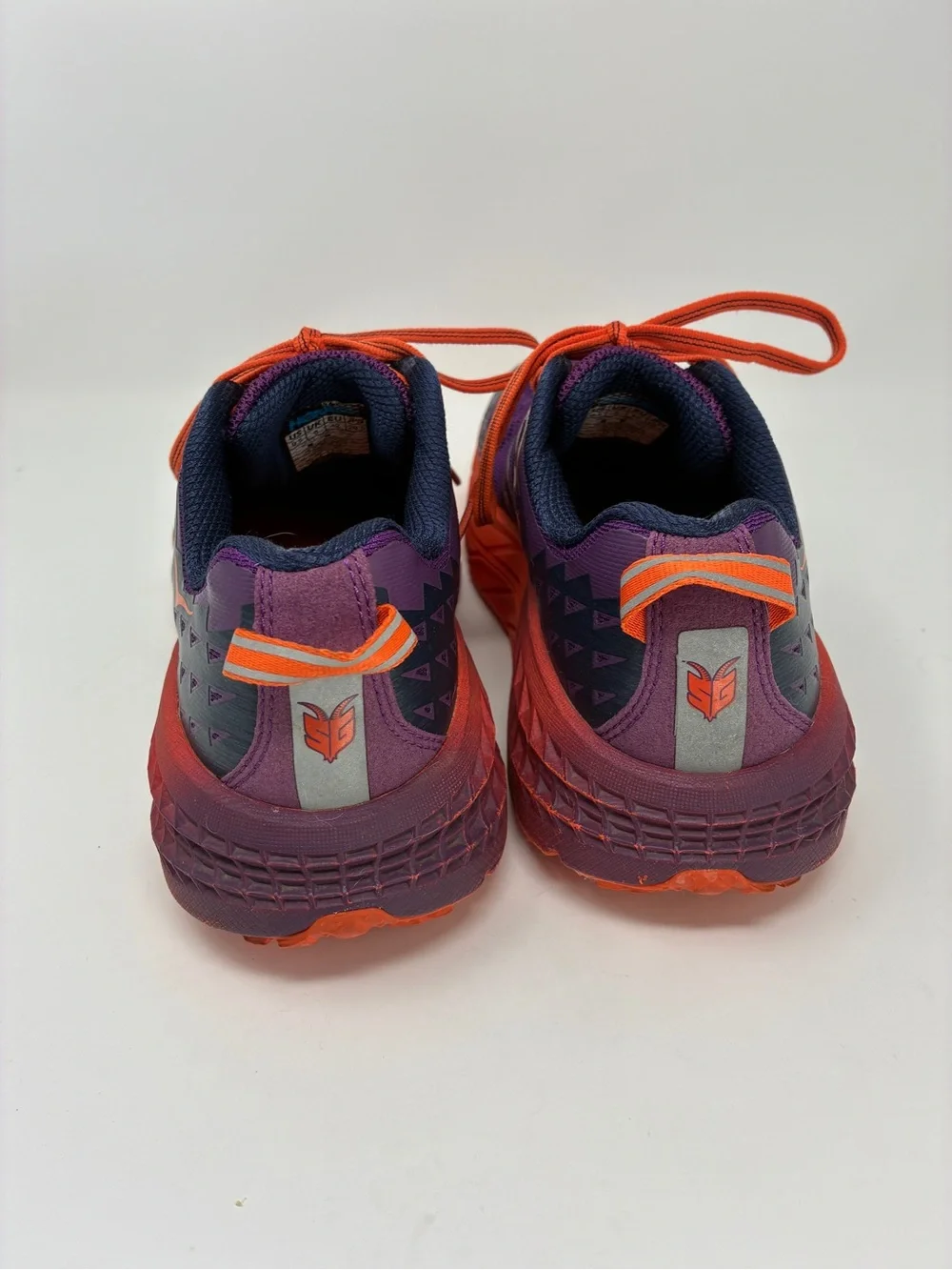 HOKA ONE ONE Speedgoat 2 Men’s Trail Running Sneakers Red Mesh Low Top 9.5